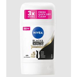 Nivea Black & White Silky Smoot 48H anti-perspirant tuhý stick 50ml